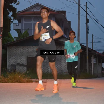 Runner Photo 8421571