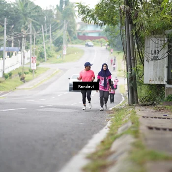Runner Photo 8421600