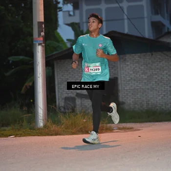 Runner Photo 8421607