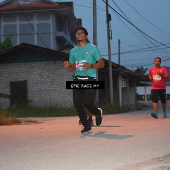 Runner Photo 8421618