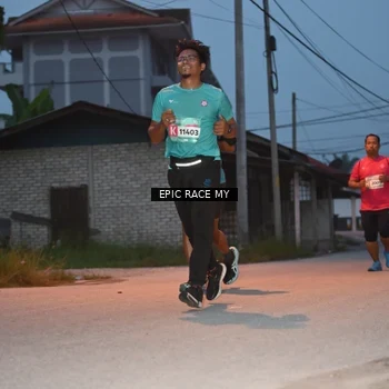 Runner Photo 8421620