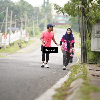 Runner Photo 8421624