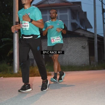 Runner Photo 8421628