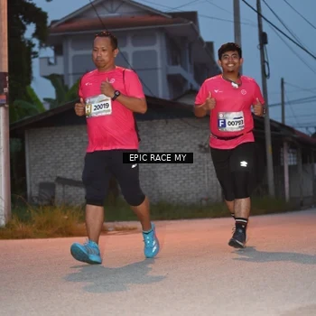Runner Photo 8421629
