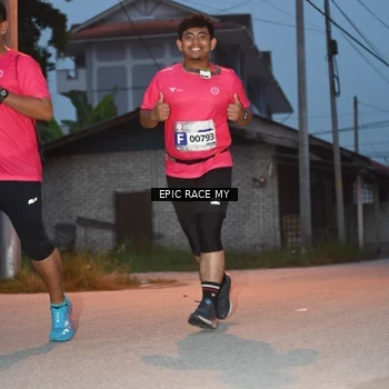 Runner Photo 8421631