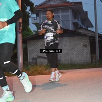 Runner Photo 8421640