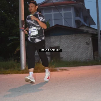 Runner Photo 8421642