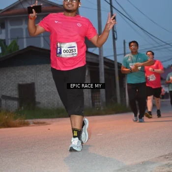 Runner Photo 8421648