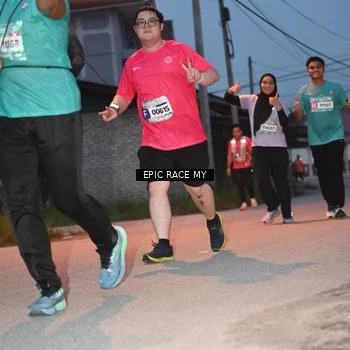 Runner Photo 8421654