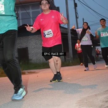 Runner Photo 8421655