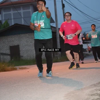 Runner Photo 8421659