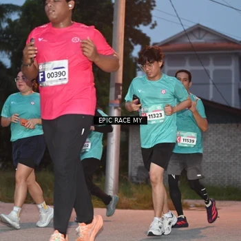 Runner Photo 8421670
