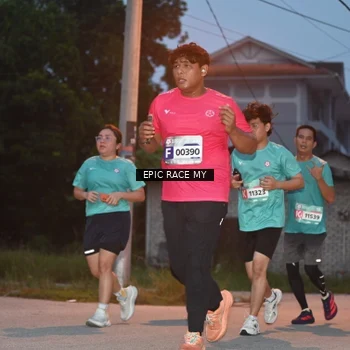 Runner Photo 8421671