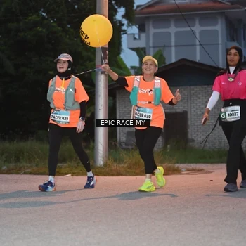 Runner Photo 8421683