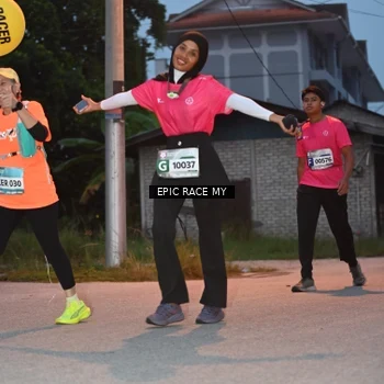 Runner Photo 8421685