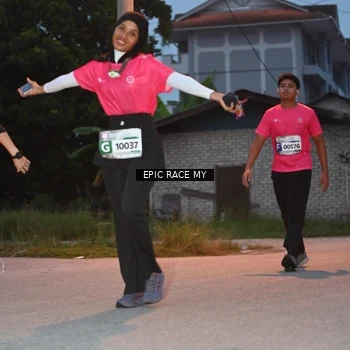 Runner Photo 8421687