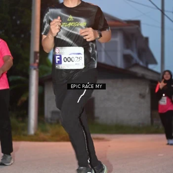 Runner Photo 8421693