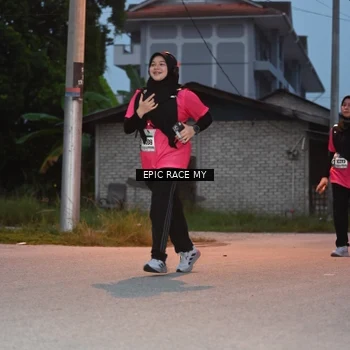 Runner Photo 8421694