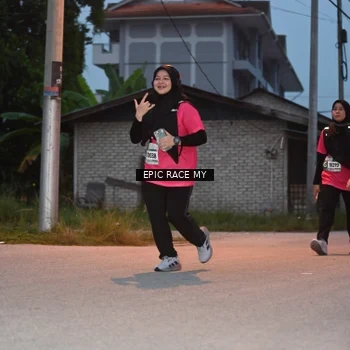 Runner Photo 8421696