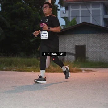 Runner Photo 8421703