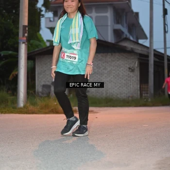 Runner Photo 8421707