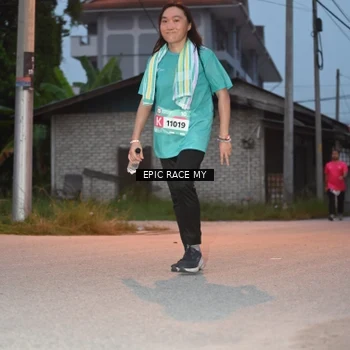 Runner Photo 8421709