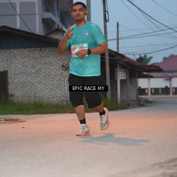 Runner Photo 8421724