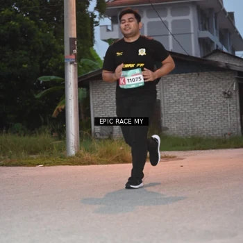 Runner Photo 8421729