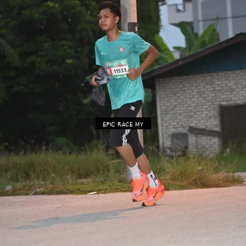 Runner Photo 8421739
