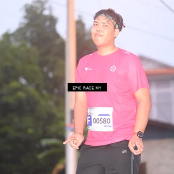 Runner Photo 8421743