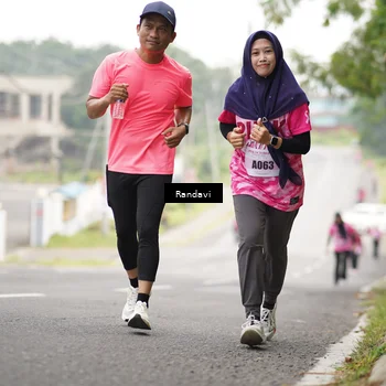 Runner Photo 8421758