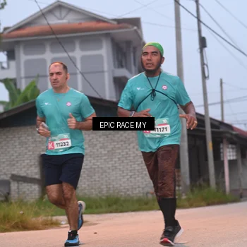 Runner Photo 8421773