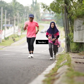 Runner Photo 8421780