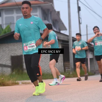 Runner Photo 8421787