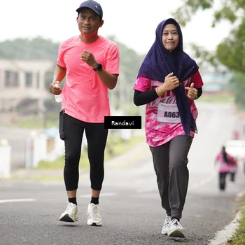 Runner Photo 8421803