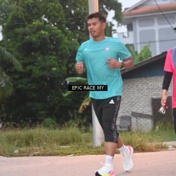 Runner Photo 8421858