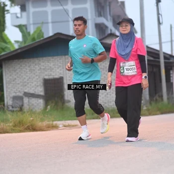 Runner Photo 8421860