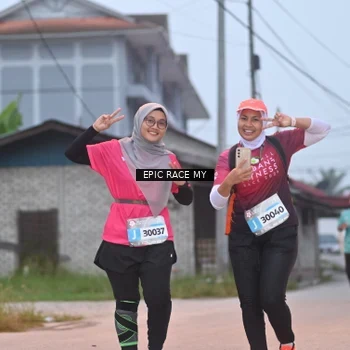 Runner Photo 8421870