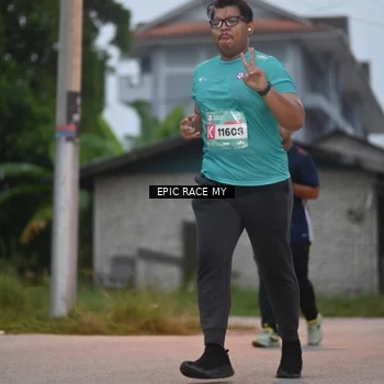 Runner Photo 8421898