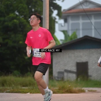 Runner Photo 8421936