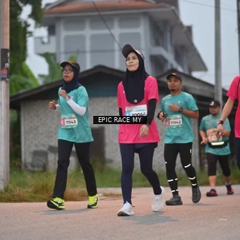 Runner Photo 8421945