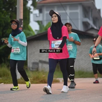 Runner Photo 8421946