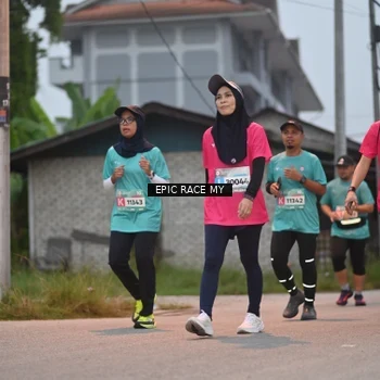 Runner Photo 8421949