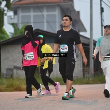 Runner Photo 8421963