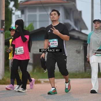 Runner Photo 8421970