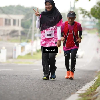 Runner Photo 8421993