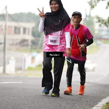 Runner Photo 8421995