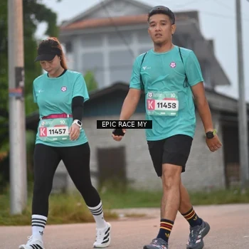 Runner Photo 8422020