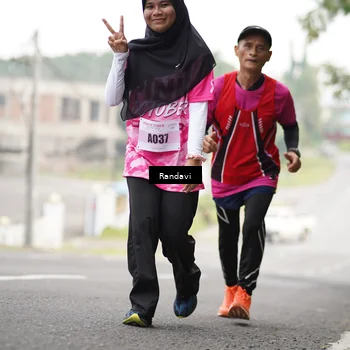 Runner Photo 8422034