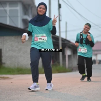 Runner Photo 8422046